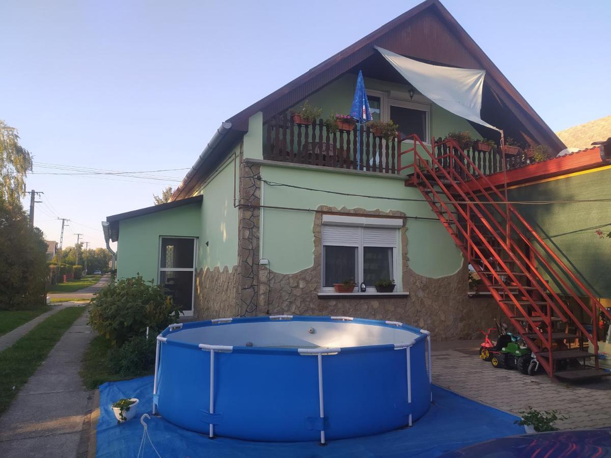 Etus Vendeghaz Villa Balatonfenyves Ngoại thất bức ảnh