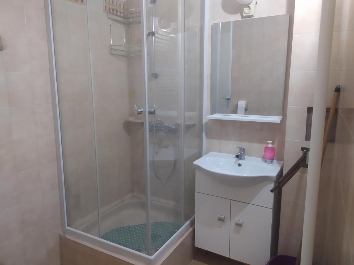 Etus Vendeghaz Villa Balatonfenyves Ngoại thất bức ảnh