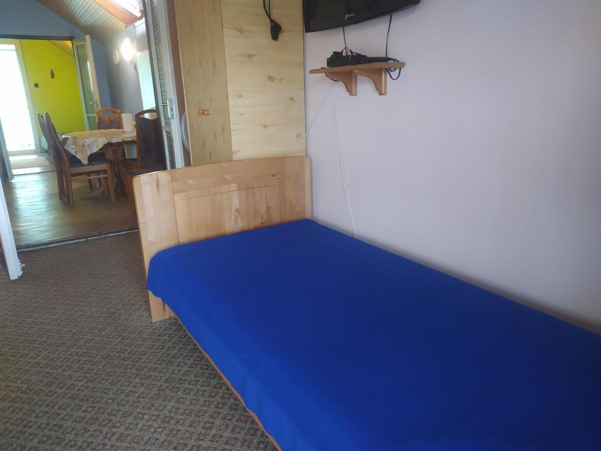 Etus Vendeghaz Villa Balatonfenyves Ngoại thất bức ảnh