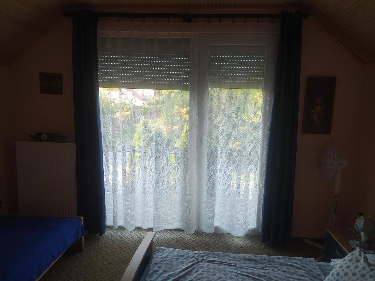 Etus Vendeghaz Villa Balatonfenyves Ngoại thất bức ảnh